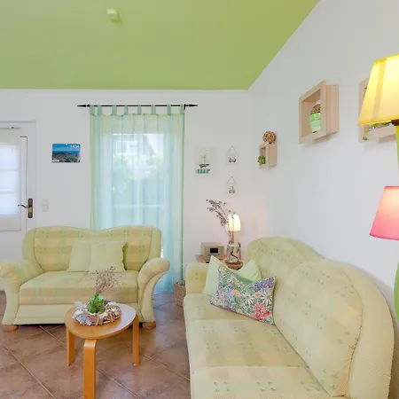 51 4, Lindenweg 8d *